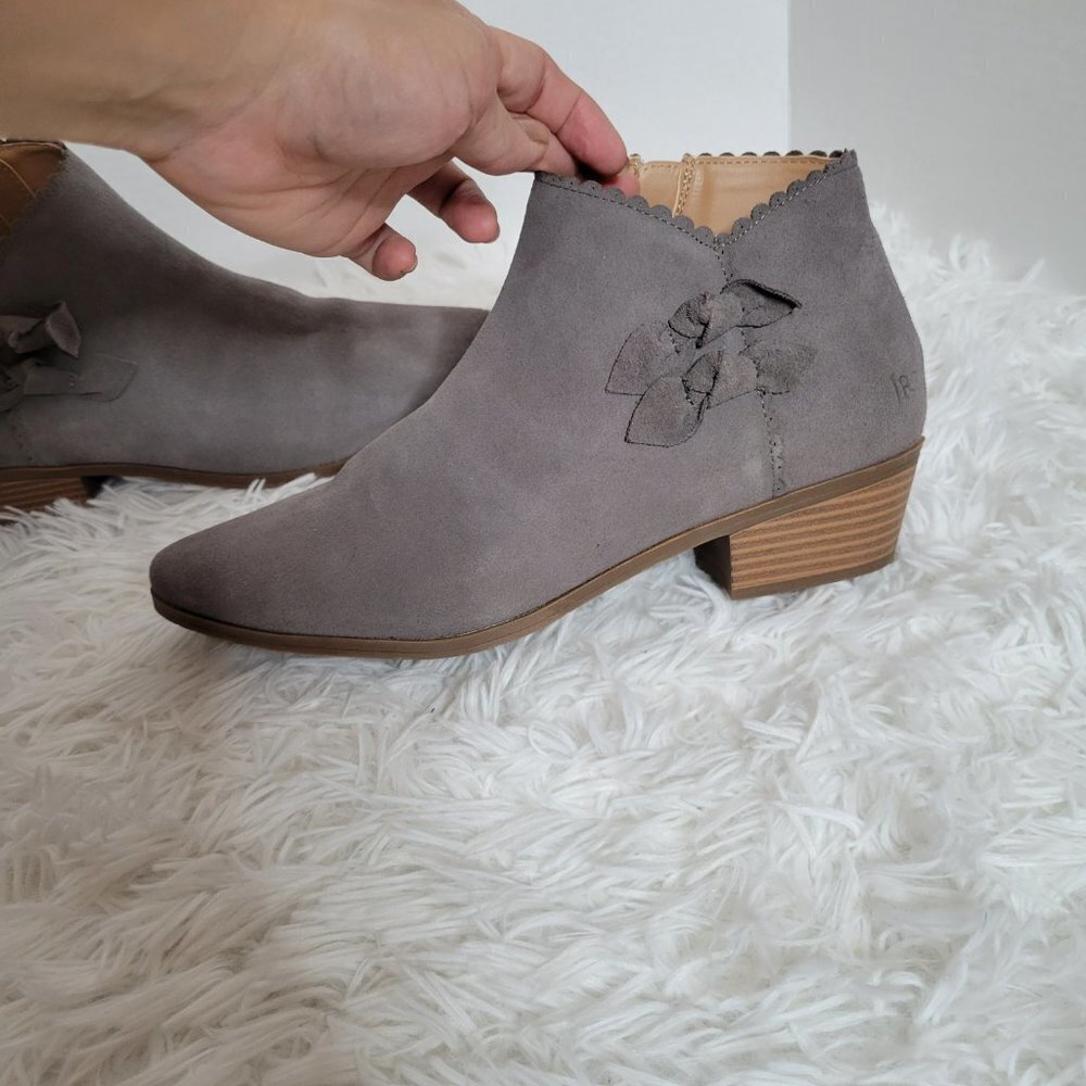 Jack Rogers Gray Kali Suede Ankle Bootie Boot - Size 9.5 - Picture 3 of 11